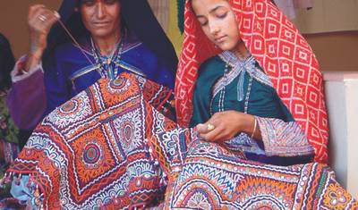 Gujarat: The Art, Craft & Nature Exploration — 4