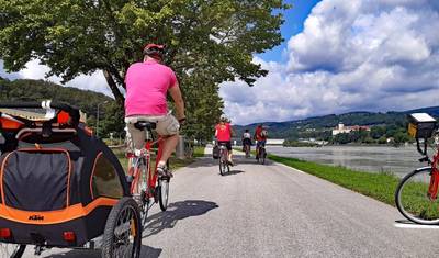 Danube Cycle Path for families, Linz – Vienna — 2