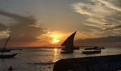 Zanzibar Island延長プラン — 2