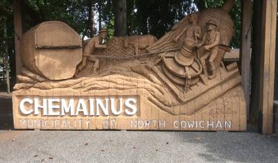 3 Days Vancouver-Victoria, Duncan, Chemainus, Nanaimo Private Tour — 4