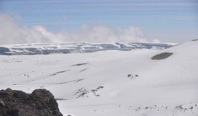 Subida de 11 Dias ao Kilimanjaro pela Rota Marangu com Retiro na Praia de Zanzibar — 2