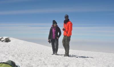 Subida de 11 Dias ao Kilimanjaro pela Rota Marangu com Retiro na Praia de Zanzibar — 3