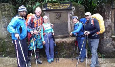 Subida de 11 Dias ao Kilimanjaro pela Rota Marangu com Retiro na Praia de Zanzibar — 4