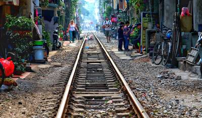 Vietnam & Cambodia: Small Group Roundtrip & Bathing (incl. flight) — 3