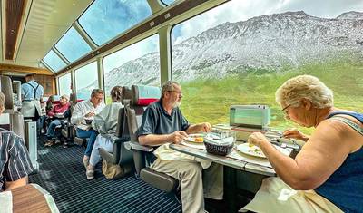 Customized 10 Days  Luxury Swiss Circle Tour with Daily Departure & 4-star Hotels — 5