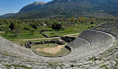 The best of Montenegro, Albania & Greece! All seasons, 14 days tour from Tivat. Balkan Peninsula. UNESCO sites. Nature. Architecture. Culture. Archaeology. History. Cuisine. Wine. Slow travel — 5