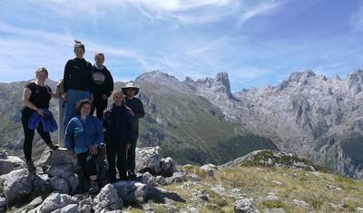 التنزه في المسارات العالية لقمم أوروبا (Picos de Europa) — 2