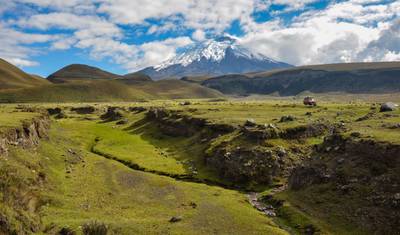Climb Cotopaxi Volcano (4 days) — 2