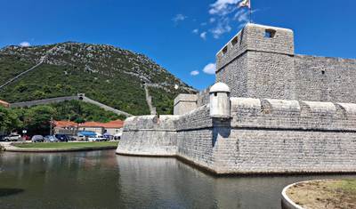 اكتشاف خارج الموسم: البوسنة والجبل الأسود - جولة 6 أيام من Korcula. استكشف أهم معالم البوسنة والجبل الأسود. — 2