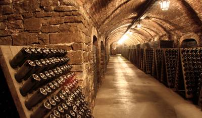 Tour de Vinho Privado, Franciacorta, Lago de Garda e Verona - Tour de 5 Dias — 5
