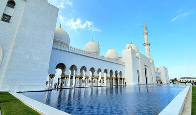 Dubai & Abu Dhabi — 4
