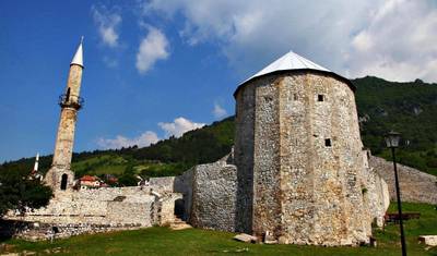 Mostar to Sarajevo and Travnik in 3-day discovery tour. Year-round Bosnia off‑the‑beaten‑path at a gentle pace. — 2