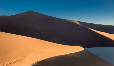 周遊 - Namibia (航空券込み) — 4
