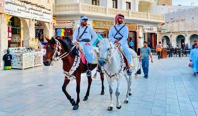Tour Privado Personalizado de 4 Dias no Catar com Safari no Deserto, Partida Diária e Carro Privado — 5