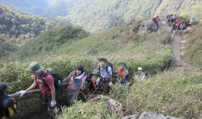 Trekking górski na Fansipan 2 dni 1 noc — 4