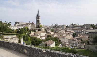 アキテーヌ地方クルーズ：南フランスの偉大なワインを巡る旅（ポート・トゥ・ポートクルーズ）（14寄港地） — 4
