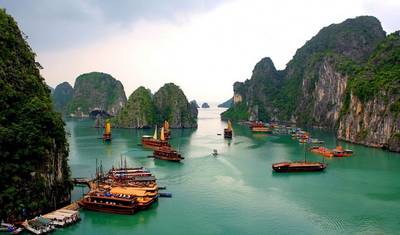 Incredible Vietnam 9 Days — 3