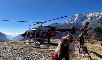Trek do Bazy pod Mount Everest z powrotem helikopterem - 11 dni — 2