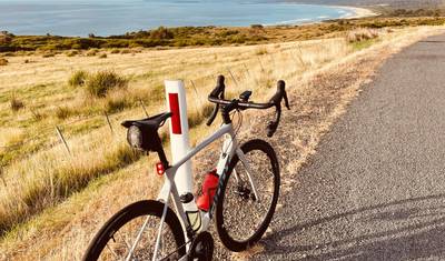 Hobart, Tasmânia ~ Dia de São Patrício ~ CICLISMO DE ESTRADA Guiado (Tudo Incluído) — 2