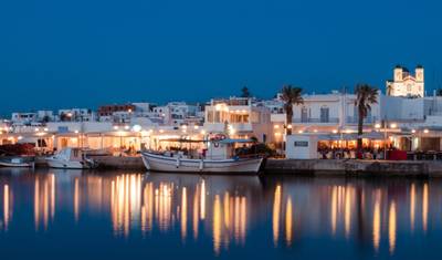 アテネ - ミロス - パロス 9日間 — 4
