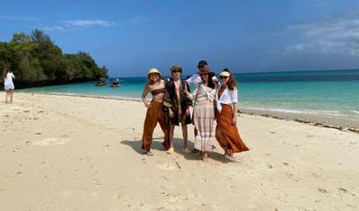 Férias Clássicas na Praia de Zanzibar — 5
