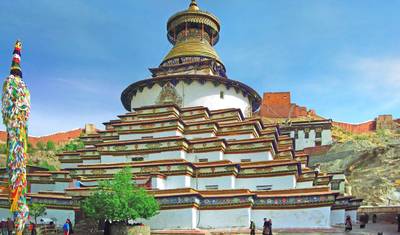 Tour em Grupo de 12 Dias: Lhasa, Monte Everest, Monte Kailash e Catmandu — 5