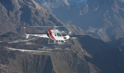 Passeio de Helicóptero ao Everest com Pouso em Kalapatthar (5644 m) — 5