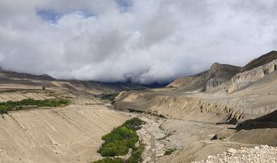 Lower Mustang Trek — 2