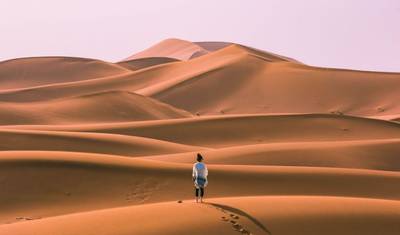 رحلة صحراوية لمدة 3 أيام إلى مرزوكة - مخيم فاخر — 2
