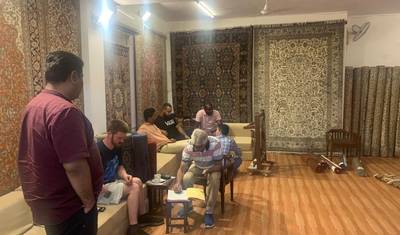 Wycieczka na zakupy po Delhi z przewodnikiem — 4