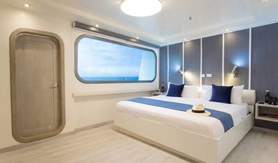 Galapagos Horizon Luxury Yacht 8 Days — 4
