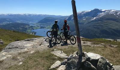 Tour de Mountain Bike de Aventura Épica em Singletrack de 7 Dias na Noruega — 4
