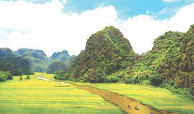 Cruzeiro de 4 Dias Hanói - Ninh Binh - Baía de Ha Long 5 Estrelas — 4