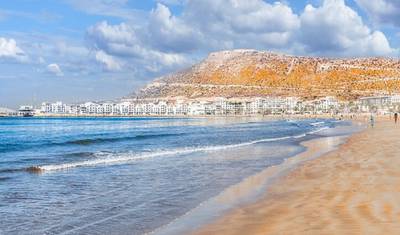 Rodzinna Przygoda w Maroku: Agadir, Przedgórze Atlasu i Przeżycia w Marrakeszu | 7 Dni — 4
