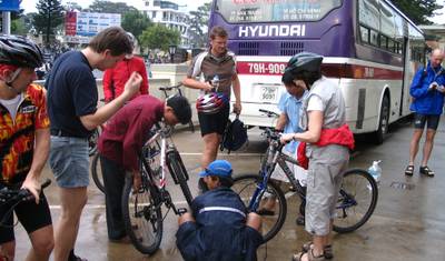 Rowerem i łodzią z Sajgonu do Phnom Penh - E-bike — 3