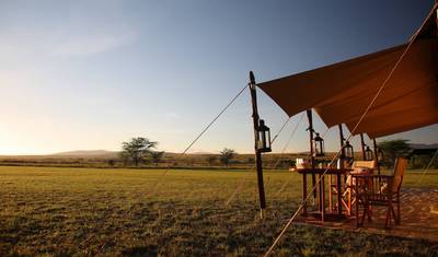3 Days Maasai Mara Keekorok Luxury Lodge Flying Safari with 4x4 Land Cruiser Jeep — 4