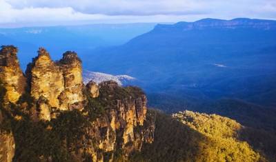 Aussie Icons Fly Stay Tour — 2