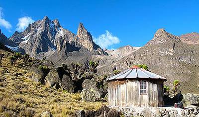 6 Days Mt Kenya Climbing Via Chogoria Sirimon Hike — 4
