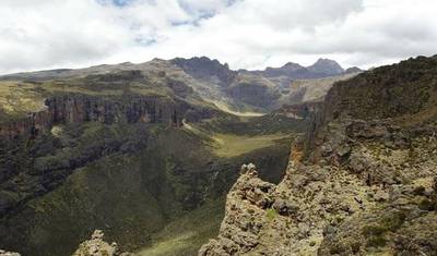 6 Days Mt Kenya Climbing Via Chogoria Sirimon Hike — 5