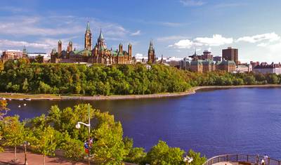 Najlepsze miasta Wschodniej Kanady z Wodospadem Niagara, Ottawą, Quebec City i Montrealem (z Toronto, ON do Montrealu, QC) (2026) — 4