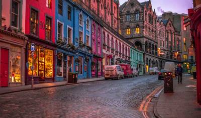 Scotland: Land of Lore & Legend featuring the Royal Edinburgh Military Tattoo (Glasgow to Edinburgh) — 4