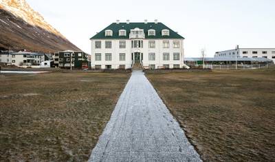 12 Days Combo Northern Lights Secrets - Westfjords & Guided Iceland Circle — 5