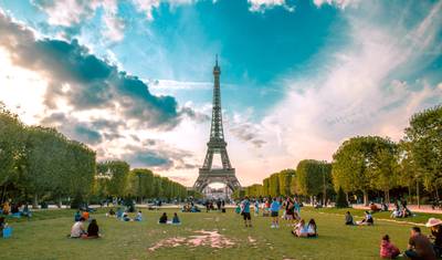 Londres e Paris (De Londres a Paris) (2025) — 5