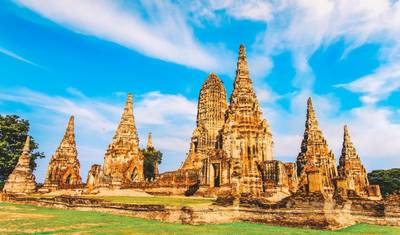 Bangkok i Centralna Tajlandia w Stylu – Baseny bez krawędzi, Luksusowa Kabina nad Rzeką Kwai i Luksusowy Resort Plażowy — 5