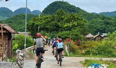 ベトナム北部サイクリング：ハノイ - Mai Chau - Pu Luong 4日間 — 2
