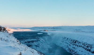 Northern lights & hot springs — 3