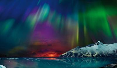 Northern lights & hot springs — 5