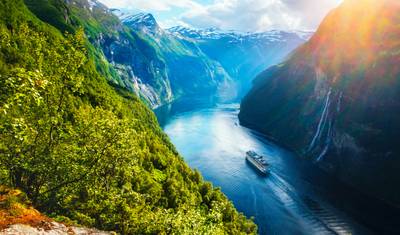 Havila Voyages Kirkenes-Bergen (15 destynacji) — 2