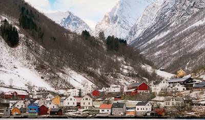 Winter fjords and the Bergen Railway — 2