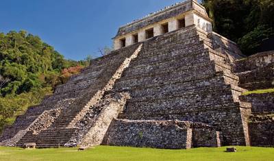 Colagem da Cidade do México e da Terra dos Maias — 4